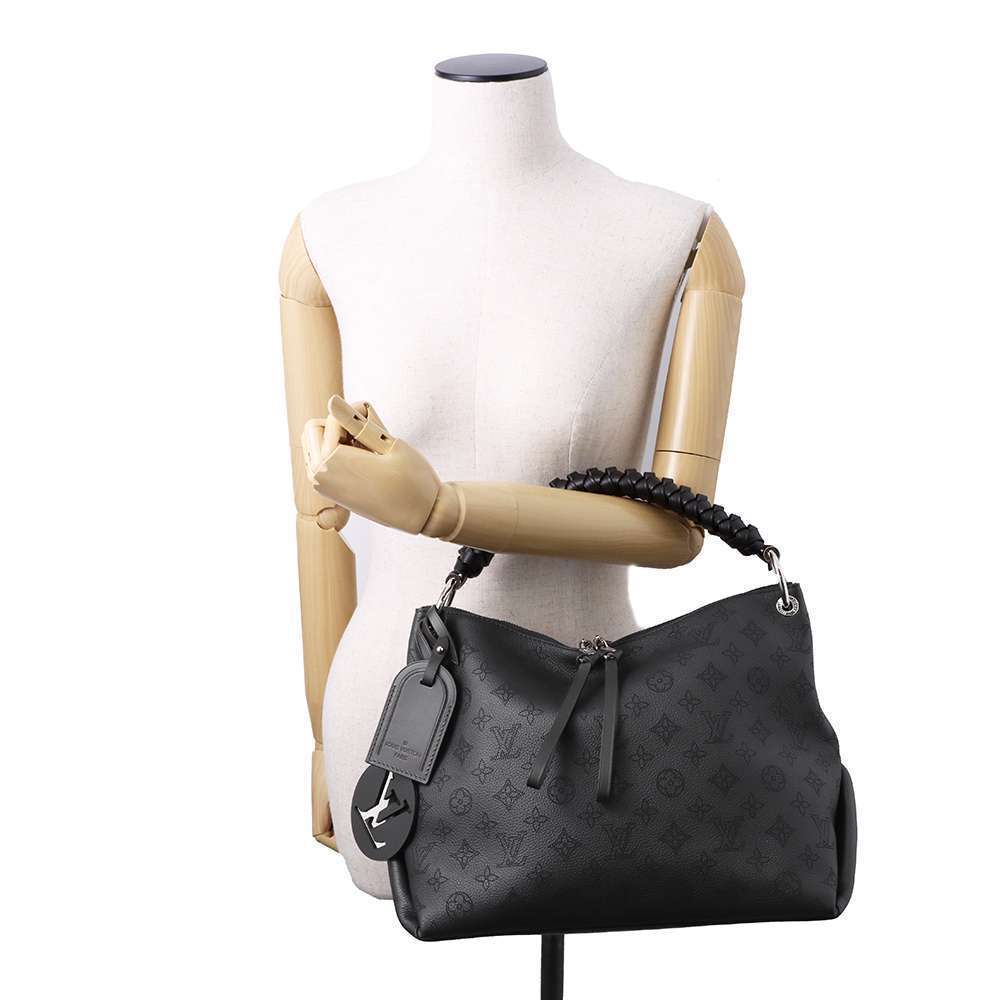 Louis Vuitton Monogram Mahina Beauvure Hobo Shoulder Bag Black - Picture 4 of 7